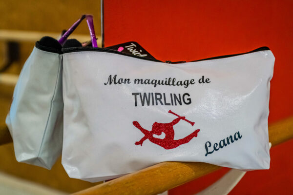 Trousse twirling